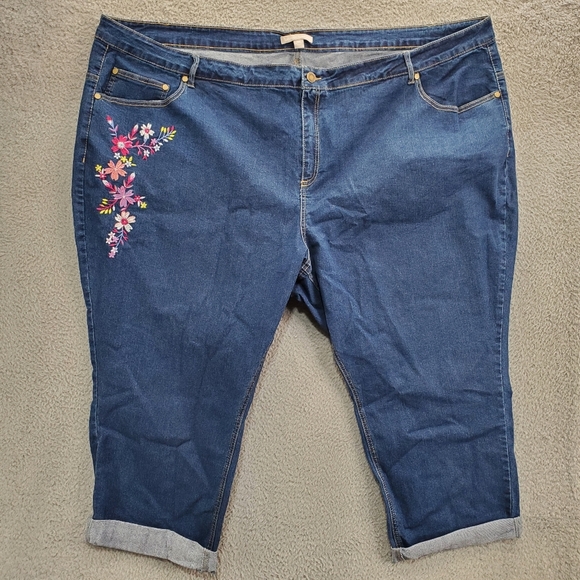 Woman Within Cropped Jeans Embroidered Floral Womens Plus Size 36W Blue - Picture 1 of 10